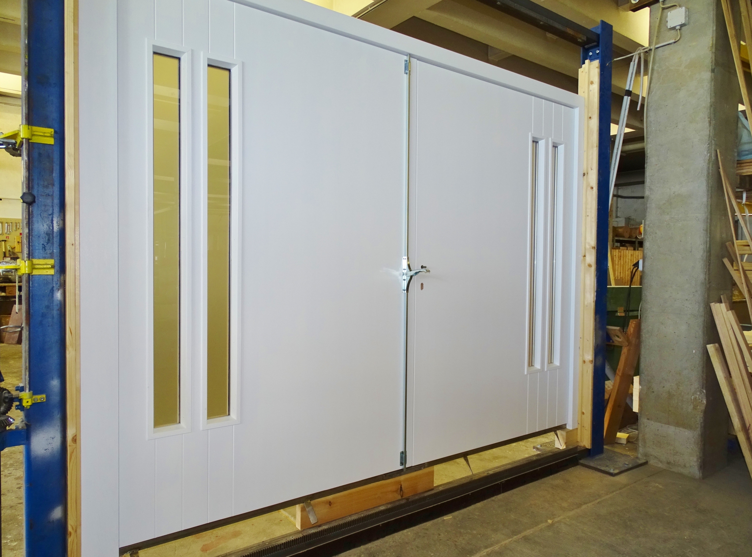 Garagentore - Flügeltore - ALLEMANN® GmbH Holz- u. Metallprodukte